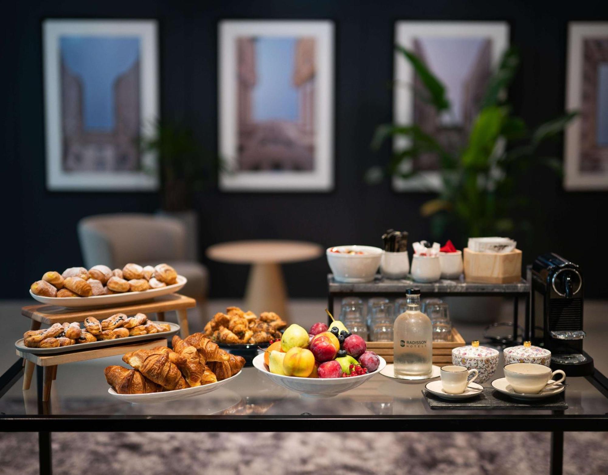 Radisson Hotel Budapest Budapart المظهر الخارجي الصورة